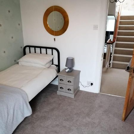 Y Garreg Wen Bed and Breakfast Llanybyther Εξωτερικό φωτογραφία